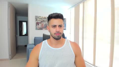Snapshot of thiago_driussi chatting on 03.01.25 thiago_driussi online show from 03.01.25