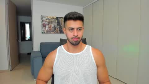 Snapshot of thiago_driussi chatting on 03.12.25 thiago_driussi online show from 03.12.25