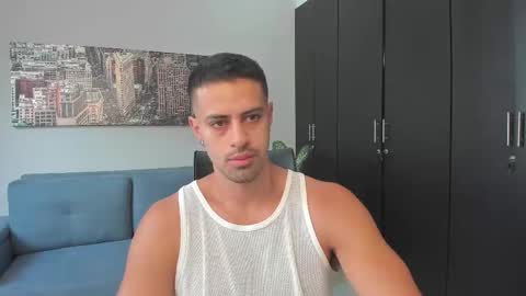 Snapshot of thiago_driussi chatting on 09.15.25 thiago_driussi online show from 09.15.25