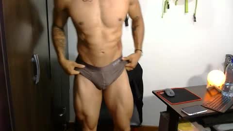 thiago_happy online show from 06.11.26