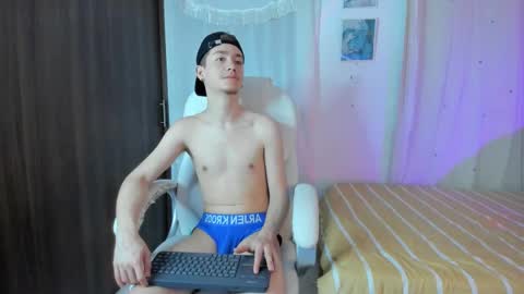 Snapshot of thiago_james69 chatting on 11.11.25 Manuel online show from 11.11.25