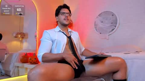 Thiago online show from 10.20.25