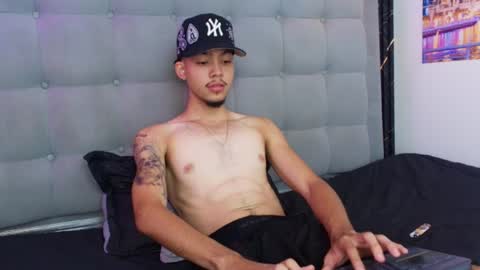 Thiago online show from 07.12.26