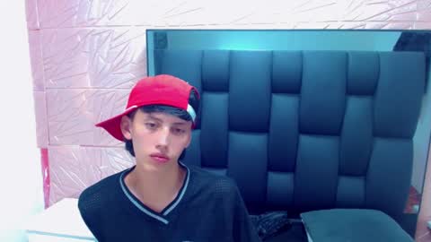 thiago_twink38 online show from 01.07.26