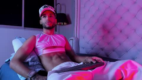 ThiagoFerreti online show from 05.22.26