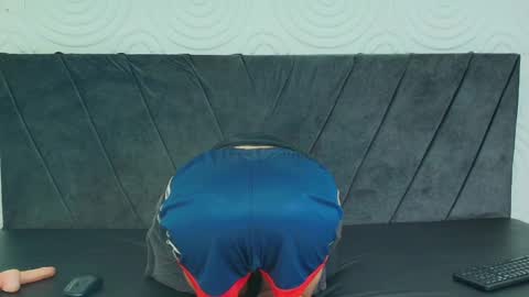 Thiago   online show from 01.15.25