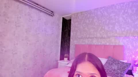 Snapshot of thiara_gh chatting on 05.08.26 thiara_gh online show from 05.08.26