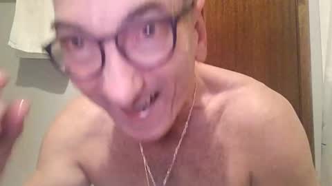 thick2handcurve online show from 12.04.24