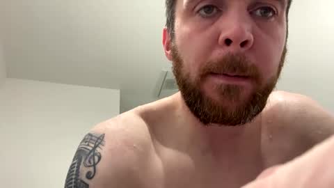 Snapshot of thickandmeaty9incher chatting on 12.11.24 thickandmeaty9incher online show from 12.11.24