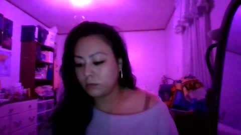 Snapshot of thickassazn93 chatting on 10.15.25 thickassazn93 online show from 10.15.25