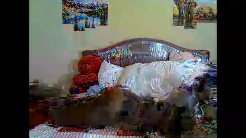 Snapshot of thickassvillageebony chatting on 10.16.25 thickassvillageebony online show from 10.16.25