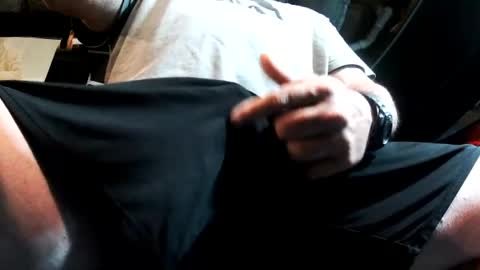 Thickcock37 online show from 06.17.26