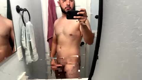 Snapshot of thickdixk068 chatting on 11.08.25 thickdixk068 online show from 11.08.25