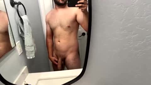 Snapshot of thickdixk068 chatting on 11.12.25 thickdixk068 online show from 11.12.25