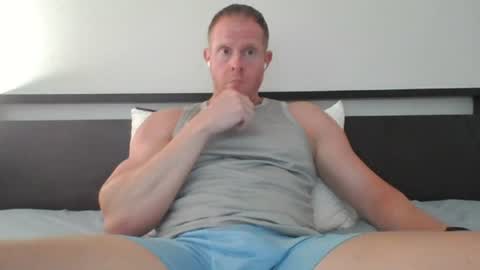 thickkredd8 online show from 07.31.26