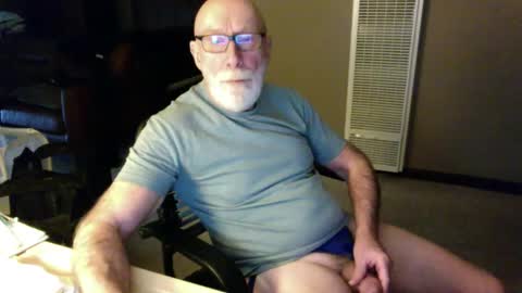 Snapshot of thickmorningwoodinyoualways chatting on 12.21.24 Thickmorningwoodinyou always online show from 12.21.24