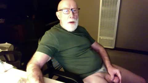 Snapshot of thickmorningwoodinyoualways chatting on 12.30.24 Thickmorningwoodinyou always online show from 12.30.24