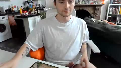 Snapshot of thickpl4ntguy chatting on 07.13.26 thickpl4ntguy online show from 07.13.26