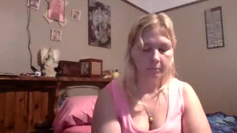 Thickthighs92 online show from 09.11.25