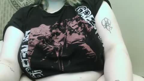 Ophelia online show from 02.19.25