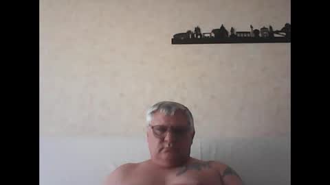 Thierrysymp online show from 09.11.25