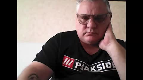 Snapshot of thierrysymp chatting on 11.09.25 Thierrysymp online show from 11.09.25