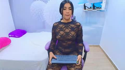 thifany_girlshot online show from 09.14.25