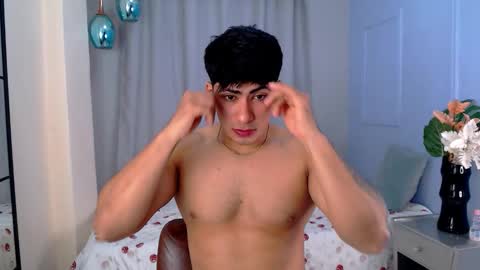 Snapshot of thirstmen_ chatting on 10.15.25 MICHAEL AND CRISS online show from 10.15.25