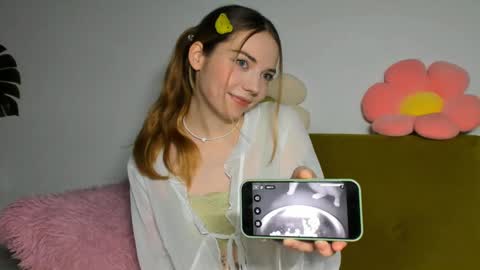 Amelia  shows on mondays fridays and sundays  if anything changes im giving updates on my fansly  online show from 12.01.24