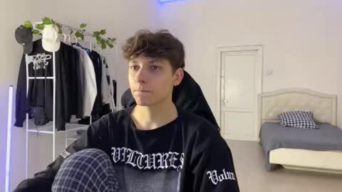 Thomas Hill online show from 10.26.25