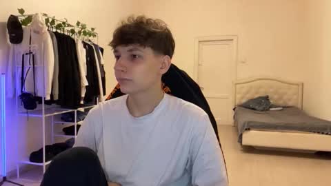 Thomas Hill online show from 11.29.25