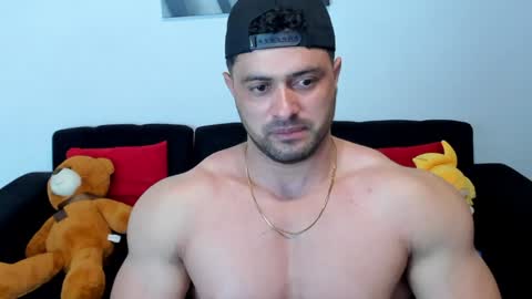 Thomas Brandon online show from 02.01.25