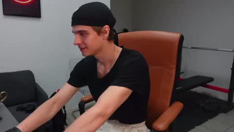 THOMAS BRONS online show from 06.20.26