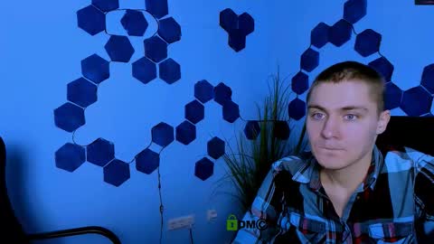 thomas_crow online show from 03.05.26