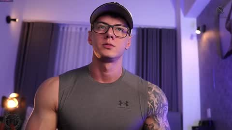 Thomas Falcon online show from 09.30.25