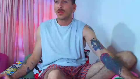 thomas_ks11 online show from 02.25.25