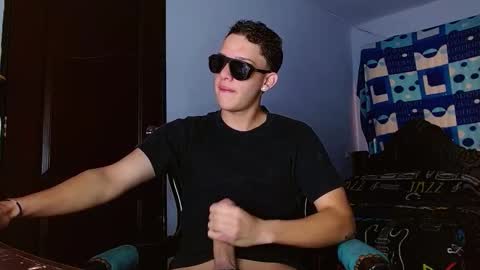 ---Thomas--- online show from 12.01.25