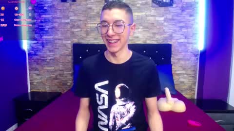 Thomas online show from 12.12.24