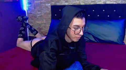Thomas online show from 12.27.24