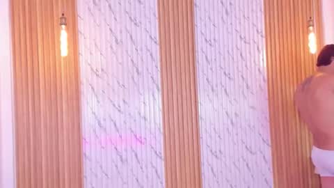 Thomas online show from 10.15.25