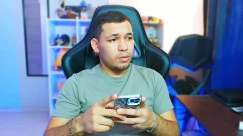 Thomas online show from 10.28.25