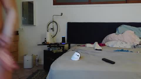 ThongMuscle online show from 01.02.25