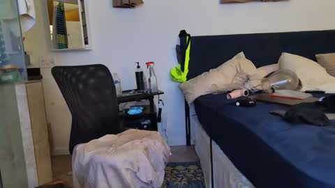 ThongMuscle online show from 11.07.25