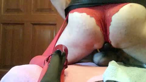 Thongsandstocking online show from 09.23.25