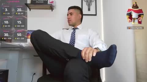Snapshot of thonydupont chatting on 02.22.25 thonydupont online show from 02.22.25