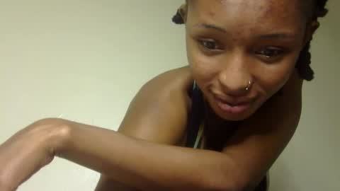 thotiana007 online show from 02.18.25