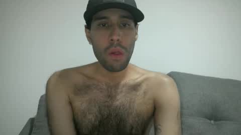 Snapshot of throwawayyourgun chatting on 01.25.25 Luka online show from 01.25.25