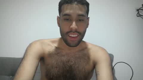 Snapshot of throwawayyourgun chatting on 02.11.25 Luka online show from 02.11.25