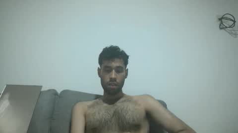 Snapshot of throwawayyourgun chatting on 11.12.25 Luka online show from 11.12.25