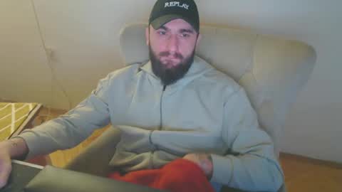 HugeJuicy online show from 12.23.24